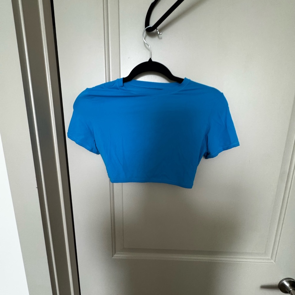 SKIMS fits everybody super crop tee